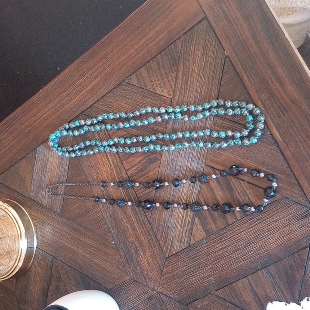 Necklaces Bundle - Picture 4 of 4